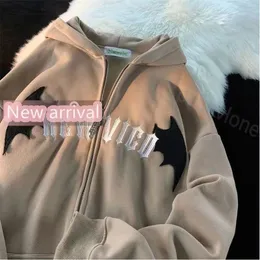 Erkekler Y2K Hoodies Sweatshirts Hip Hop Koyu Yarasa Kanat Şeytan Boynuzu Gotik Zip Up Hoodie Ceket Erkek Kadınlar Büyük Boy Minustwo Sweatshirt Kış Y2K