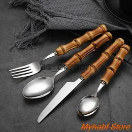 Set di stoviglie Stoviglie da cucina con manico in bambù Forchetta per pasta in acciaio inossidabile Cucchiaio da portata Coltello da bistecca per cibo occidentale Posate per insalata da dessert x0703