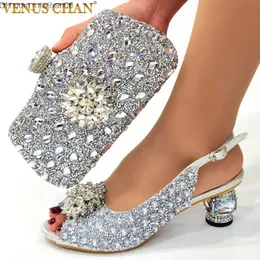 Dress Shoes Dress Shoes silver color Nigerian women's shoes and bags Party shoes with bags African fashion shoes and bags Wedding shoes and bags 230323 Z230703