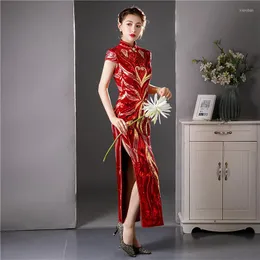 Etniska kläder Vintage velour paljetter Cheongsam Sexig kinesisk bröllopsklänning Kortärmad klänning Qipao kvinnlig slida Plus storlek 6XL