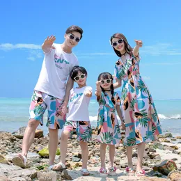 Passende Familienoutfits Passende Familienoutfits Sommer Strand Mutter Tochter Kleider Papa Sohn T-Shirt Shorts Familienlook Paar Passendes Outfit 230704