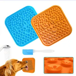 Coats Pet Lick Silicone Mat Cat Dog Slow Eating Food Plate Dog Bathing Distraction Butter Dog Sucker Food Training Dog Feeder Supplies