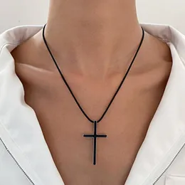 Pendant Necklaces Simple Black Braided Leather Rope Wax Necklace Fashion Smooth Cross Choker Casual Trend Women's Jewelry