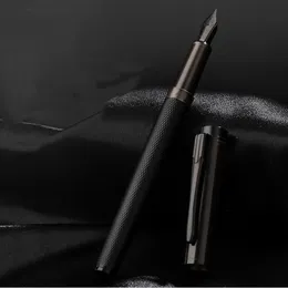 Reservoarpennor HERO Black Forest Metal Pen Fine Nib Vacker trädstruktur Utmärkt skrivpresent 230704