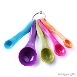 Messwerkzeuge 5 Teile/satz Messlöffel Bunte Kunststoff Kochen Größe 1ML 2,5ML 5ML 7,5ML Zucker Kuchen Backen küche Zubehör R230704