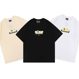 디자이너 패션 의류 티 TSHIRTS 틈새 뷰티 트렌드 Kith Avignon Tee 해바라기 상자 인쇄 둥근 목 느슨한 짧은 슬리브 슬리브 트리.