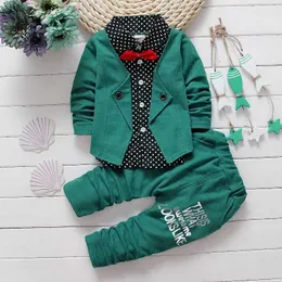 Anzüge Kinder Dünnere Kleidung Sets Frühling Herbst Trainingsanzug Baby Jungen Kind Langarm Gentleman Anzüge Kinder T-shirt Hosen Kleidung SetsHKD230704