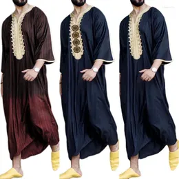 Etnisk klädstil Herrkläder Ramadan Eid Muslim Man Kortärmad Klänning Kaftan Jubba Thobe Kaftan Islam Arabien Lösa dräkter Abaya