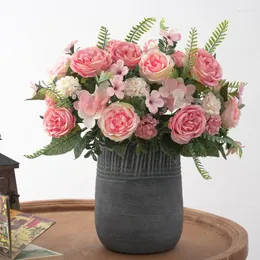Dekorativa blommor 2st/Lot Artificial Peony Hydrangea Fake Flower Wedding Pography Bouquet Home Garden Pink Red Silk Simulation Decor