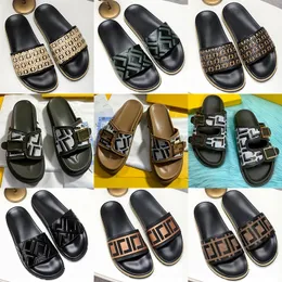 Кожаные атласные тапочки женские роскошные дизайнерские сандалии модные вышиваемая платформа для обуви мужские туфли на открытые пляжные обувь летние комфортные повседневные туфли новые топ -классические квартиры