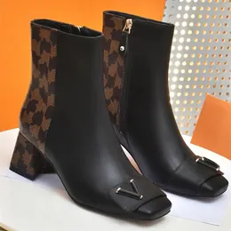 Stivali firmati invernali Shake Stivaletti alla caviglia Tacchi spessi Punta quadrata Moda Stampe in pelle di mucca Stivali da donna in pelle Scarpe da donna taglia 42