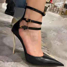 Scarpe eleganti Sandali di marca Donna Tacchi alti Sexy Party Designer 2023 Décolleté estivi con punta a punta Tacchi a spillo con fibbia