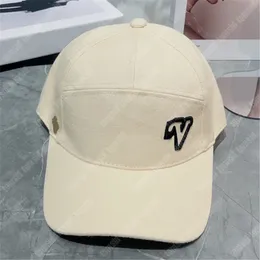 Canvas Simple Mens Designer Baseball Cap Woman Caps Luxury Ball Caps قبعات غير رسمية قابلة للتعديل أزياء البيسبول Casquette Bob