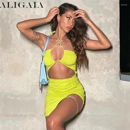 Robes décontractées Aligaia été Sexy évider licou femmes robe jaune mode dos nu haute fente femme maigre col en v fête Clubwear