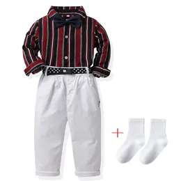Jerseys Kids Boys 신사 의류 세트 가을 긴 소매 셔츠 바지 양말 4pcs 유아용 의상 생일 파티 드레스 230704