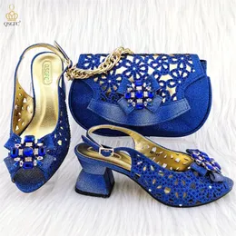 Sandały QSGFC Product SemiCircle Design Hollow Splicing Style Bag Big Diamond Decoration Shoes 230630