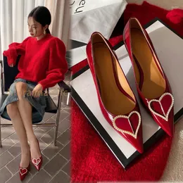 Dress Shoes Pointed Toe Shallow Women Pumps Pearl Decorative Peach Heart Temperament Party Wedding Bride Ladies Spring Autumn