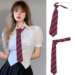 Muszki kobiety mężczyźni krawat w paski Retro żakardowy dekolt 6cm Preppy w paski wąski krawat JK koreański styl College modne akcesoria