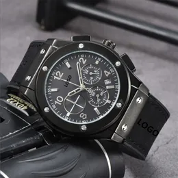 Nowy luksusowy top Brand New Hublox w tym samym stylu Mens zegarek wielofunkcyjny chronograf gumowy pasek automatyczny kwarcowy kwarc