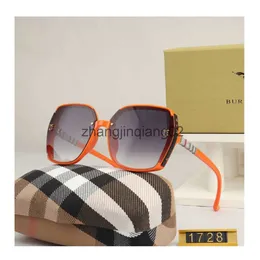 Designer Burbrery Sunglasses Cycle Luxurious Fashion Sports Polarize Sunglass Mens Womens New Vintage Baseball Summer Beach Driving Black Orange Sun Glasses