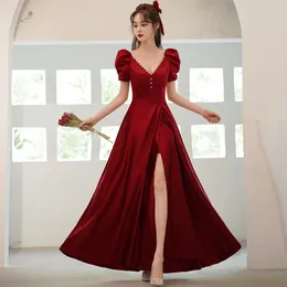 Festklänningar Vinröd V-ringad aftonklänning Puffärm Peals Beading Split Bankett Elegant A-line långa klänningar för kvinnor