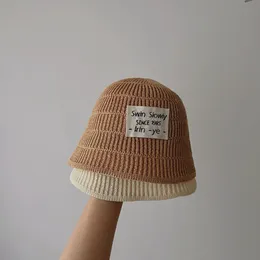 Kapaklar Şapkalar Moda Bebek Straw Hat Etiketle Yaz Kids Açık Seyahat Plajı Kapağı Güneş Koruma 230705