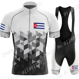 Bisiklet Jersey Setleri Takım Küba Seti Yaz Retro Kısa Kollu Giyim Yolu Bisiklet Gömlekleri Takım Bisiklet Bib MTB Giyim Ropa 230706