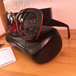Gafas de sol de diseñador 2022 GLASSES para mujer Anti-UV UV380 Polarizadas C Marco completo Marca clásica con caja WPO8