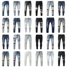 Haftowane jeansy motocyklowe dla mężczyzn - Designer Denim z podartym patchworkiem, modny styl dla entuzjastów motocykli 00Wb #