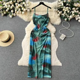 Sukienki na co dzień Foamlina francuski Retro Tie Dye Print Spaghetti sukienka na ramiączkach moda damska lato bez rękawów Slim Split wakacje na plaży Party