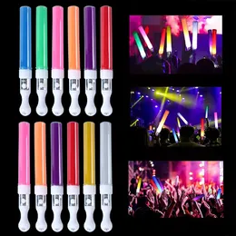 LED Glow Sticks RGB LED Cheer Sticks Light Up Cheer Tube Färgglada Blinkande Lysande Wands Pool Bröllopsfest Tillbehör Spelningar Presenter LT0109