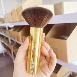 Beautyact Makeup Brush Sculpting Buki Powder Brush Nr 107 - Gold Handle Airbrushed Bronzer Foundation Blusher Narzędzia kosmetyczne