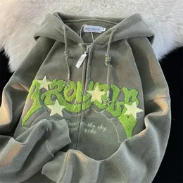 Erkek Hoodies Sweatshirts Amerikan Tarzı Retro Street kadife Mektup Yıldızları İşlemeli Hoodie Kadın Y2K Çift gevşek fermuarlı kapüşonlu ceket 230705