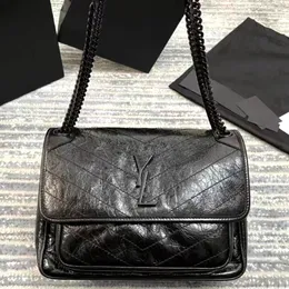 luxurys Designer Messenger handbags silver Genuine Leather CrossBody Bag Women Niki men Totes lady fashion travel bag With shoulder straps Medium chain Clutch Bags