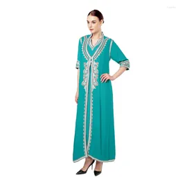 الثياب العرقية 2 مساءً بدلة إسلامية للنساء دبي الأخضر أبايا فيم ، ترتدي رامضان سهرة فستان عيد مبارك الإسلام التطريز