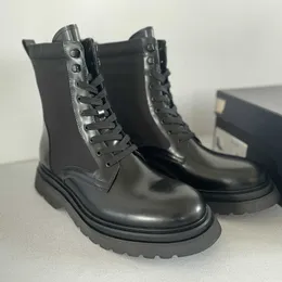 Moda Masculina Designer Couro Tornozelo Martin Combat Boots Luxo Plataforma Wedges com Cadarço Bico Redondo Salto Bloco Botas Planas Outono Inverno Outdoor Trainers EU38-46