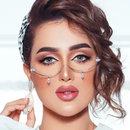 Göz çerçevesi Sıcak satış su damlası zirkon yarım çerçeve gözlük çerçevesi mizaç All-Match Rhinestone Glasses Dekoratif Göz Çerçevesi S Tasarımcı Takı