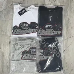 Mens Trapstar T-shirt broderi Kort ärmdräkt Chenille Tracksuit Black Cotton London Streetwear S-2xl Wholesale High Quality Cheap