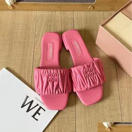 Sandals 2023 Miu Slippers Women Flat Matelasse Slide Shoes Mm Fashion Top Quality Designer Banquet Summer Leather Mticolor Heel Drop Dhfmc