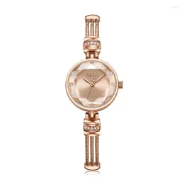 Zegarki na rękę Mały Julius Damski zegarek damski Japan Quartz Fashion Hours Elegancki zegar Bransoletka z łańcuszkiem Top Girl's Walentynki Pudełko na prezent urodzinowy