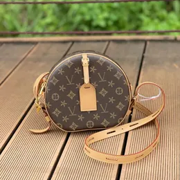 M45647 Petite Boite Chapeau Boite Tote Çanta Mens 2Size Pochette Debriyaj El Çantası Kadın Tasarımcı Vintage Gym Omuz Çantaları Lüks Deri Deri Yuvarlak Cüzdan Çapraz Body Çanta