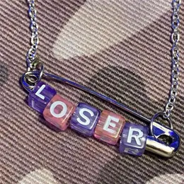 Anhänger Halsketten 2023Funny Loser Letter Pins Cube Transparente Halskette für Frauen Mädchen Freunde Punk Geometrische Chokerhalskette-A