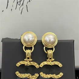 Klasyka kolczyki projektant Stud C kolczyk luksusowy urok kobiety Ccity serce diamentowa perła kolczyk biżuteria Womam 451223