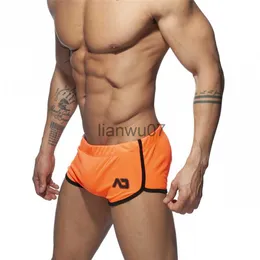 Męskie stroje kąpielowe Nowe męskie stroje kąpielowe Swim Beach Board Shorts Sexy Summer String Beachwear Running Sports Sea Surf Pants Quick Dry Mens Trunks J230707