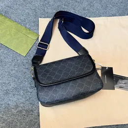 Hot Women's Day Packs Herrhandväska rutig axelväska trendig och trendig ny crossbody-väska studentväska 21x15x5cm