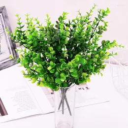 Dekorative Blumen, 1 Stück, Heimdekoration, Kunstgras, 7 Zweige, grüne Kunstpflanzen, Eukalyptus-Blumenstrauß, Blätter, DIY-Faux-Pflanze für Shop-Hochzeit