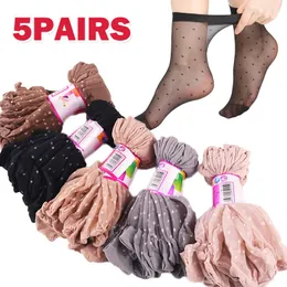 Kadın SOCKS 10 PCS/LOT Cilt Rengi Dot Şeffaf İnce Kristal İpek Naylon Moda Bayanlar Yaz Kısa Ayak Bileği