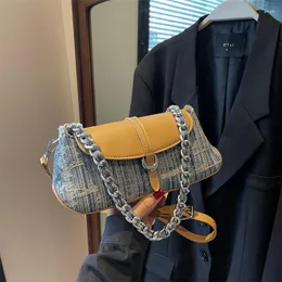 Abendtaschen Designer Schulter für Frauen 2023 Trends Mode Unterarmtasche Dame Kette Handtaschen und Geldbörsen Denim Einfache Umhängetasche