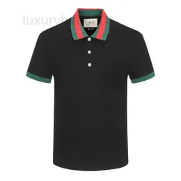 Polo da uomo Designer 2023 Estate Uomo polo Camicie da donna colletto di colore di lusso tasca frontale Strisce verdi rosse stampa Magliette Ricamo lettera polo casual nera QJNS