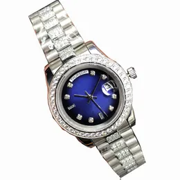 Calidad Deluxe Diamond Watch 41 mm Reloj resistente al agua. Pulsera de diamantes Relojes mecánicos azul montre de luxe 2813 Relojes automáticos de acero para hombres